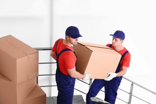 Preparation checklist for a man with van booking in Highbury